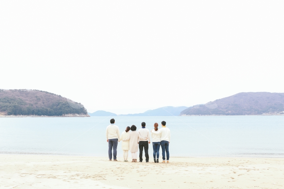 인물,가족,사람,바다,풍경,자연,풍경,nature,landscape,해변,바다,beach,sea,여행,휴가,traveling,vacation,trip,사람,인물,인간,human,person,가족,패밀리,family,outdoors,옥외,ocean,대양,water,물,shoreline,해안선,land,땅