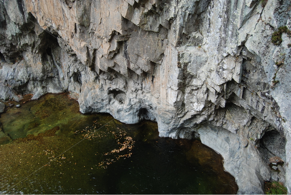 내연산,폭포,포항,물,자연,자연,풍경,nature,landscape,한국자연풍경,한국자연경관,korea nature landscape
