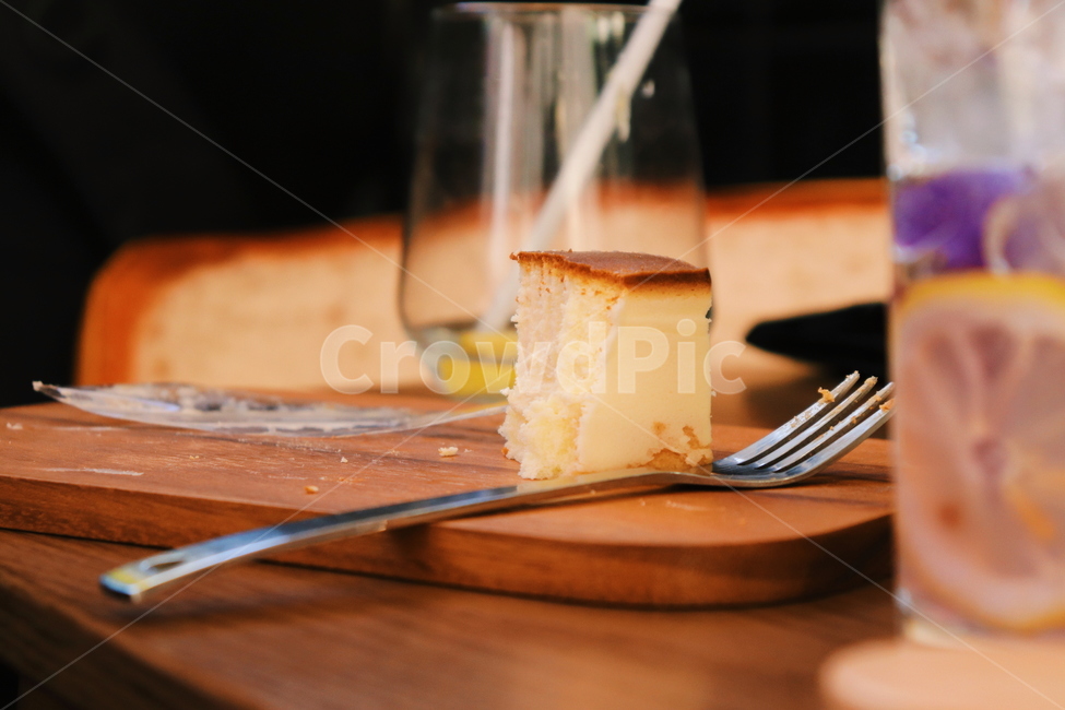 카페,케이크,치즈케잌,디저트,치즈케이크,케잌,케익,후식,포크,음식,요리,food,cake,cheesecake,음식,식재료,요리,food,cook,meal,dishes,food reserves,빵,bread,디저트,간식,후식,dessert,snack