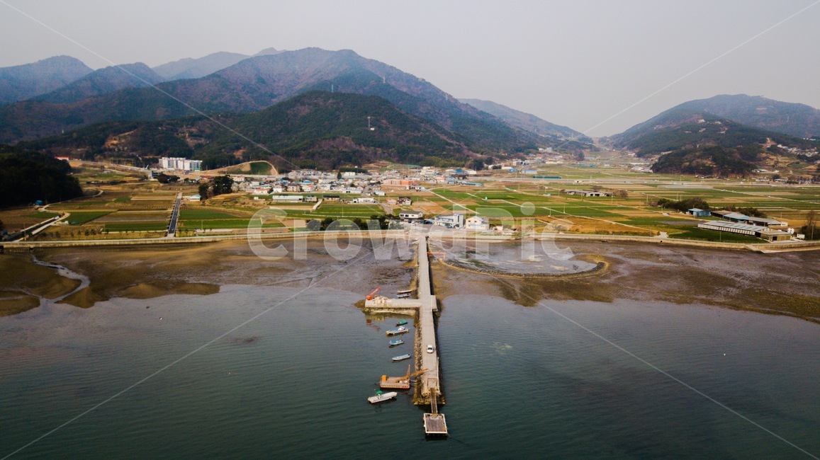 바다,둑방,산,안개,논,배,시골,자연,풍경,nature,landscape,outdoors,옥외,경치,scenery,water,물