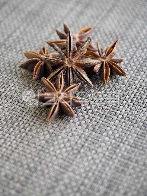 staranisehall,spice,Star Anise Hall,scent,dryfood,dry food,organic,starshape,anise,Spice,octagonal,star shape,brown,octagonal incense,food,octagon,Spices,Scent,spices