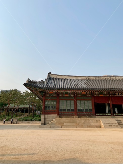 덕수궁,고궁,한국전통,궁궐,고즈넉함,역사,koreantraditional,oldpalace,조용함,감성,처마,어처구니,앞마당,oriental