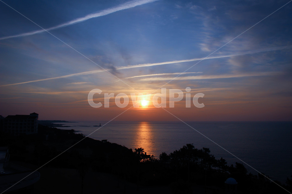 해변,바다,일출,제주도,풍경,자연,beach,sea,sunrise,jeju,island,landscape,nature,자연,풍경,nature,landscape,outdoors,옥외,sky,하늘,sunset,일몰,dusk,황혼,dawn,새벽,red sky,붉은 하늘