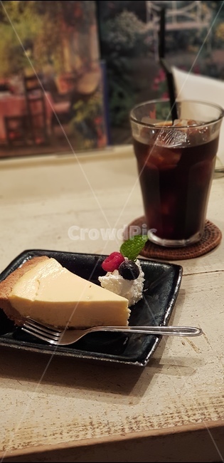 카페,커피,케이크,분위기있는,일본,치즈케이크,아메리카노,음식,cafe,coffee,cake,cheesecake,japan,맛있는,달달한,달콤한,생크림,디저트,bake,빵,음식,식재료,요리,food,cook,meal,dishes,food reserves,디저트,간식,후식,dessert,snack,커피,카페,coffee,cafe