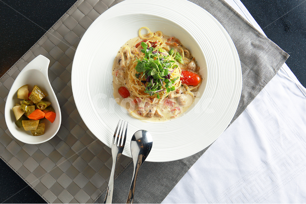 스파게티,파스타,면요리,해물스파게티,면,크림파스타,해물,해물요리,국수,국수요리,음식사진,음식,요리,요리법,조리,조리법,요리책,쿠킹,밀가루,아침식사,점심식사,저녁식사,접시,식사,새싹,새싹요리,푸드,식기,소스,야채,토마토,식재료,오징어요리,오징어,spaghetti,food,cook,음식,식재료,요리,food,cook,meal,dishes,food reserves,면류,면요리,noodles,양식,서양음식,서양요리,western food,western dishes,western meal,western cook,연출,컨셉,콘셉,direction,concept