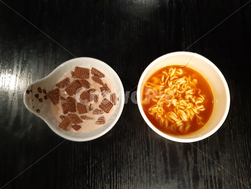 음식,시리얼,라면,컵라면,우유,식사,조식,사발,음식,식재료,요리,food,cook,meal,dishes,food reserves