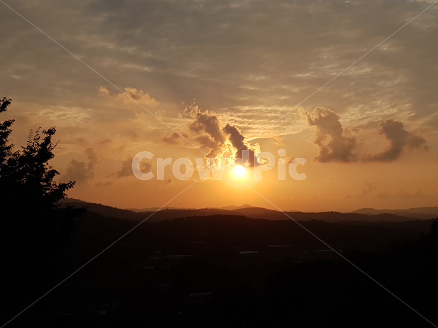 일몰,sunset,붉은하늘,redsky,황혼,햇빛,빛,light,하늘,sky