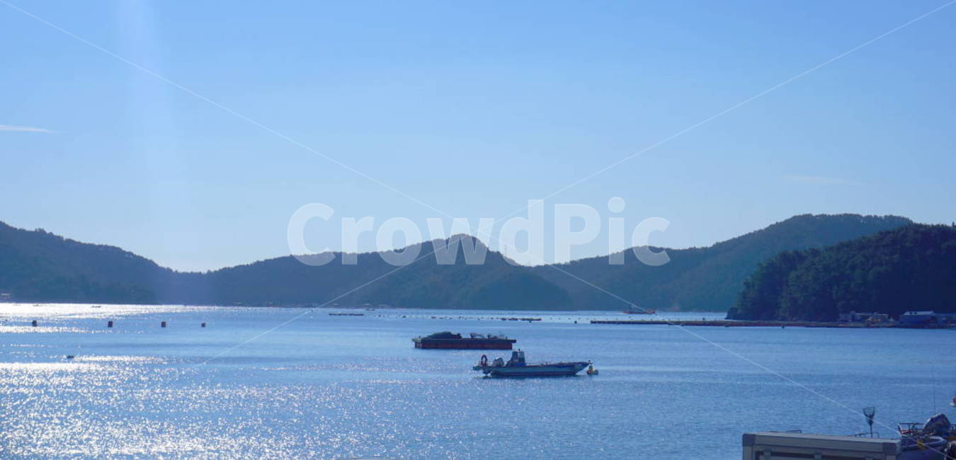 바다,강,배,어부,낚시,일터,river,통영,양식업,ship,물,산업,industry,industrial,어업,fishery,fishing industry