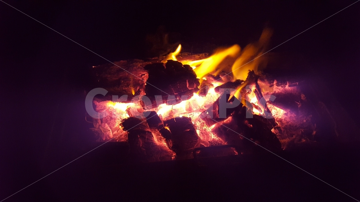 숯불,불씨,밤,어둠,은은함,힐링,여행,사물,fire,야경,밤,풍경,nightscape,night,landscape,불,bonfire,모닥불,flame,불꽃