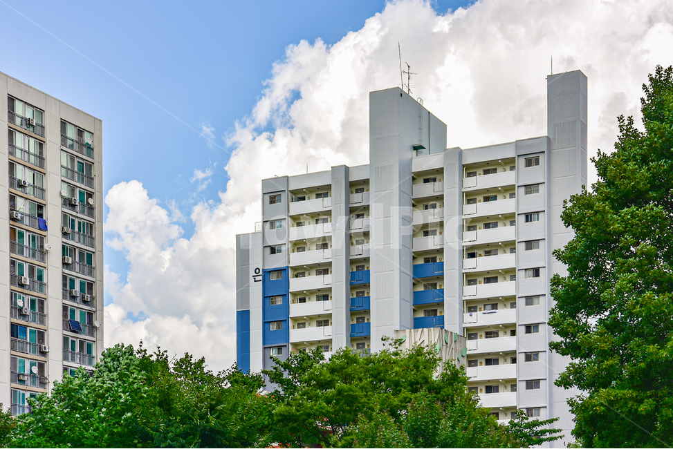 아파트,건물,building,town,시티,city,apartmentbuilding,아파트단지,구름,동네,도시,풍경,city,landscape