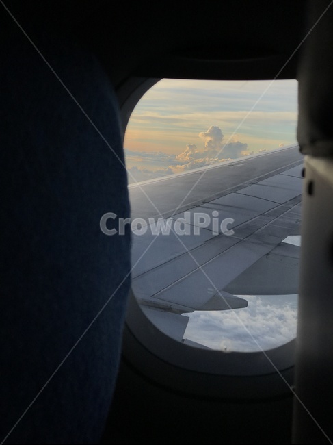 비행기,비행기노을,비행기창문,aircraft,sunsetinaircraft,sunset,여행,휴가,traveling,vacation,trip,교통,교통수단,traffic,transportation