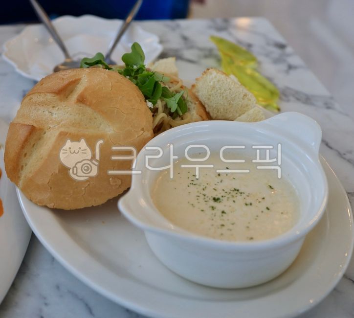 Pane,Pane pasta,Pane cream pasta,pasta,cream pasta