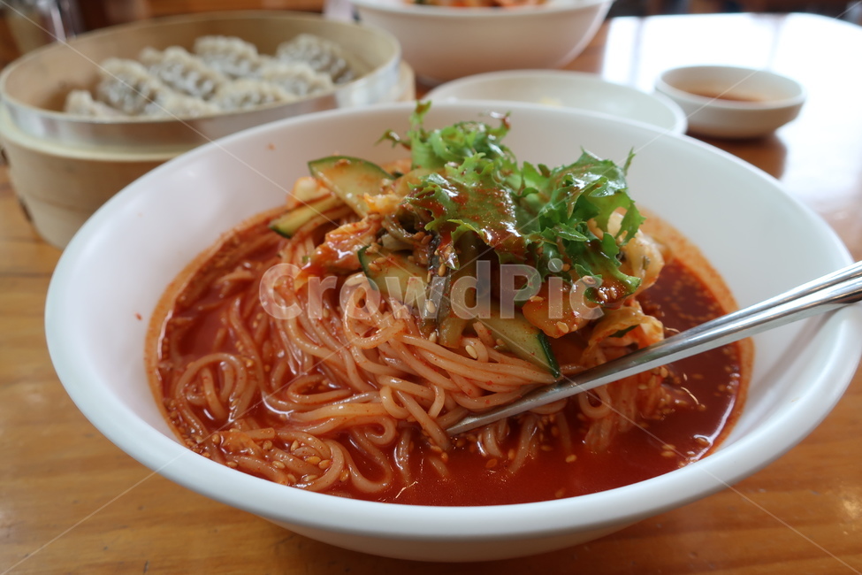 비빔국수,국수,양념,매운,비빔,면요리,비빔면,한식,분식,음식,음식,식재료,요리,food,cook,meal,dishes,food reserves