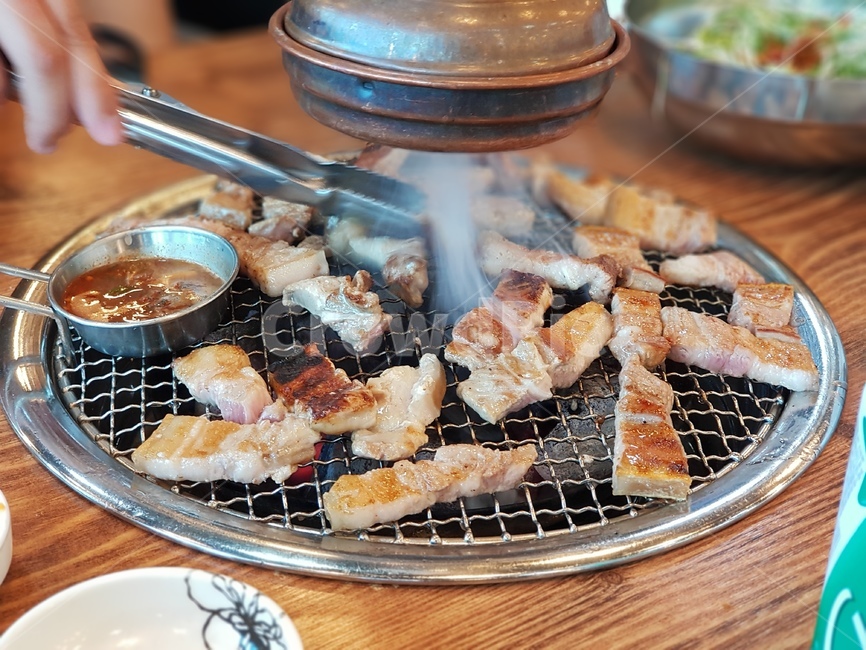 제주도,흑돼지,오겹살,목살,숯불구이,고기,포식,맛집,육류,고기,meat