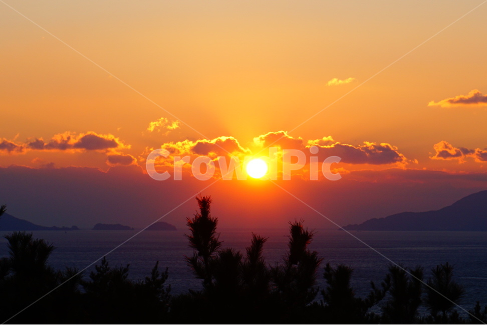 통영,달아공원,하늘,태양,구름,자연,석양,일몰,nature,sky,korea,sunset,cloud,자연,풍경,nature,landscape,한국자연풍경,한국자연경관,korea nature landscape,outdoors,옥외,dusk,황혼,dawn,새벽,red sky,붉은 하늘,sunlight,햇빛