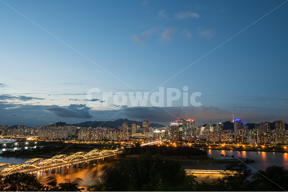 서울,야경,한강,다리,유람선,하늘,구름,아파트,seoul,night,nightview,bridge,sky,cloud,도시,도심,조명,건물,노을,마포,용봉정,용산,마포구,동작구,밤,풍경,river,nightscape,야경,밤,풍경,nightscape,night,landscape,도시,city,한국도시풍경,한국도시경관,korea cityscape,경치,outdoors,옥외,nature,자연,scenery,aerial view,조감도