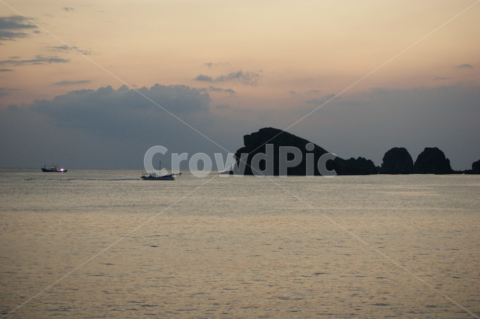 차귀도,제주도일몰,차귀도일몰,낚시,낙조,회항,바다일몰,바다낙조,자연,풍경,nature,landscape,한국자연풍경,한국자연경관,korea nature landscape,land,땅,outdoors,옥외,shoreline,해안선,water,물,sea,바다,ocean,대양,coast,연안,island,섬