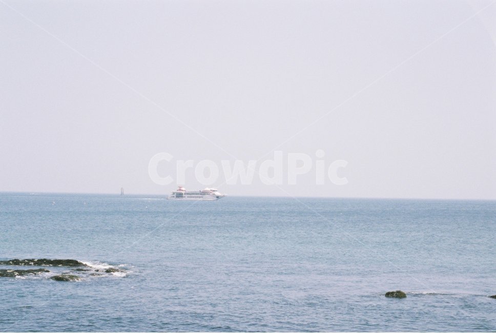 섬,바다,겨울,가을,풍경,자연,풍경,nature,landscape,감성,sensible,feeling,vehicle,차량,transportation,교통,watercraft,선박
