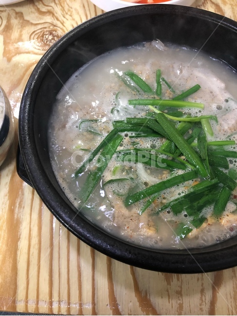 국밥,돼지국밥,수육국밥,음식,맛집,음식,식재료,요리,food,cook,meal,dishes,food reserves,한식,한국음식,한국요리,korean food,korean dishes,korean meal,korean cook