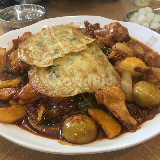 찖닭,넓적만두,음식,만두,food