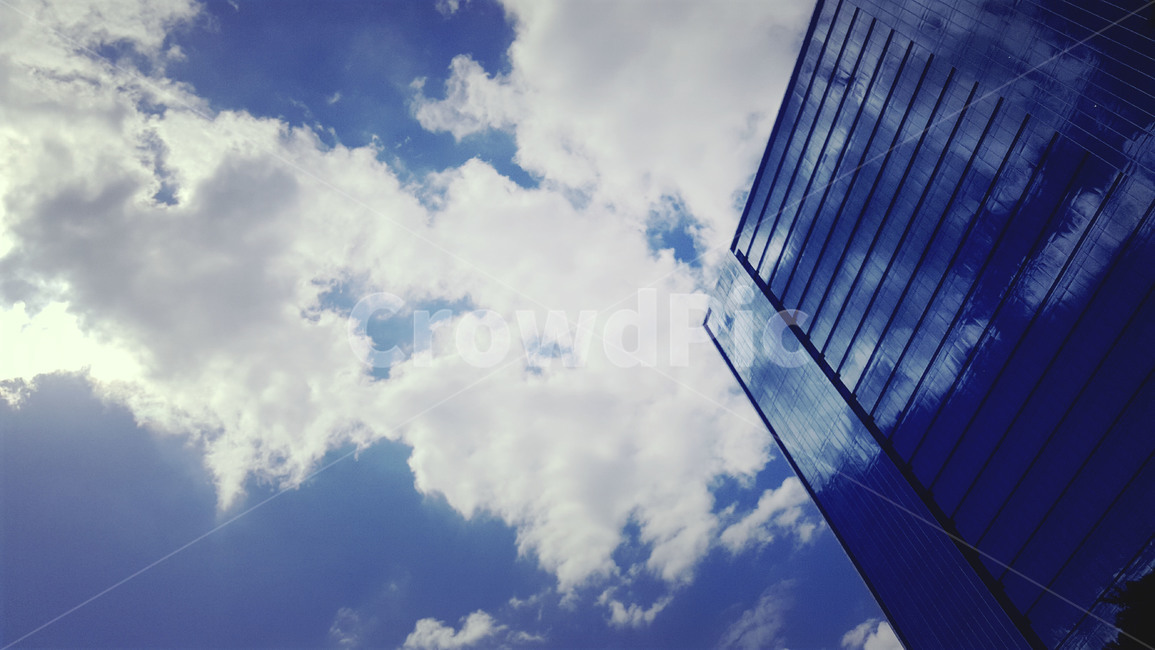 reflection,banister,난간,officebuilding,사무실건물,building,건물,하늘,푸른하늘,sky,반영,옥외,파란하늘,구름,cloud