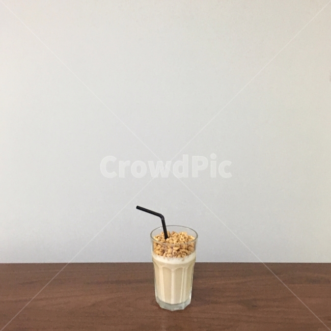 디저트,감성사진,감성,사진감성,핸드폰배경,배경,플레이팅,누끼,맛있다,군것질,홈카페,퐁퐁라떼,라떼,디저트,간식,후식,dessert,snack,음료수,drink,beverage