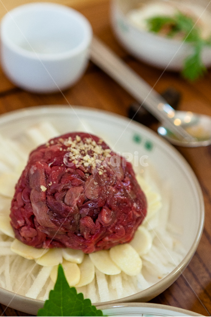 육회,한식,한국식생고기,식품,신선한,맛있는,맛좋은,요리,식사,소고기,음식,식재료,요리,food,cook,meal,dishes,food reserves,육류,고기,meat