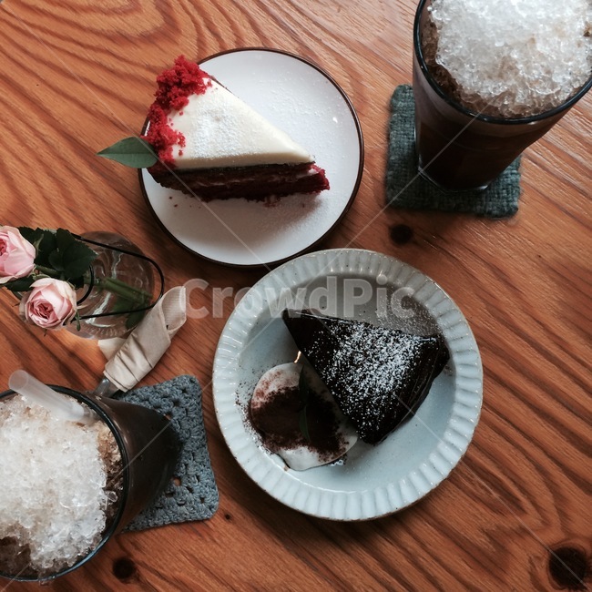 커피,아메리카노,케이크,레드벨벳,초코케이크,감성,cake,coffee,cafe,americano