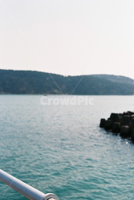 바다,해변,백사장,파도,배,어선,자연,풍경,nature,landscape,outdoors,옥외,land,땅,ocean,대양,sea,water,물,shoreline,해안선