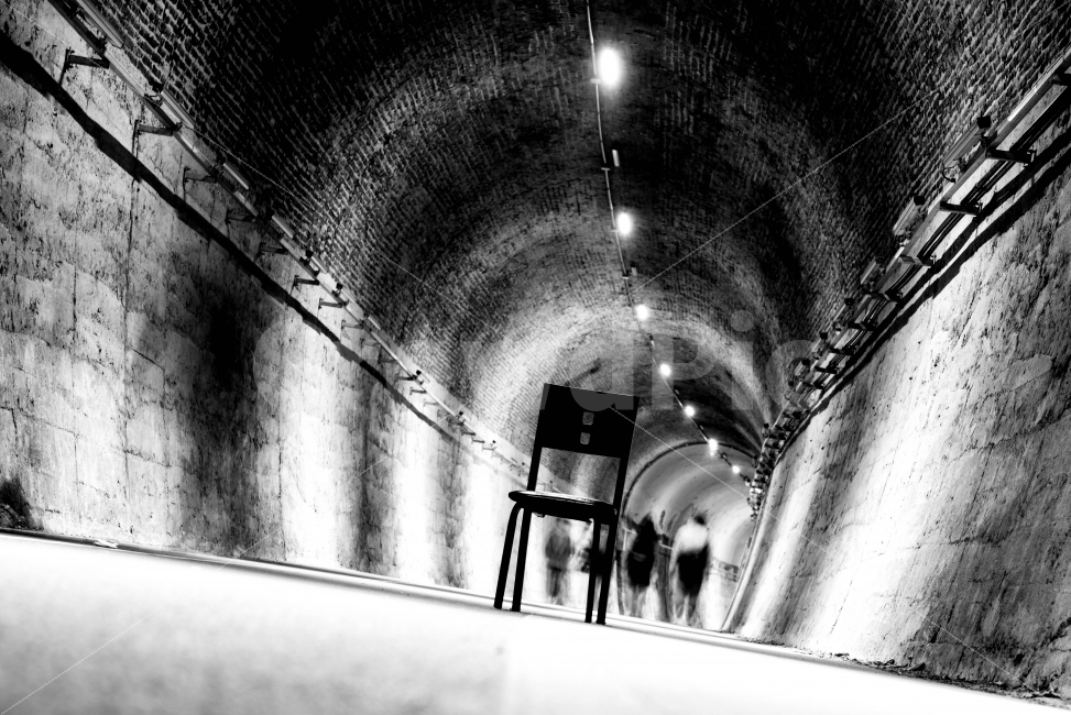 터널,동굴,외로움,소외,공포,공포,호러,무서운,무서움,horror,terror,fear,흑백,모노톤,monochrome,black and white,교통,교통수단,traffic,transportation,tunnel