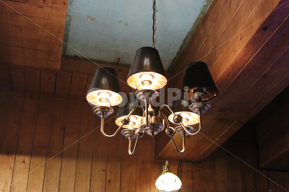 카페,샹들리에,조명,인테리어,인테리어조명,등,인테리어,실내디자인,interior design