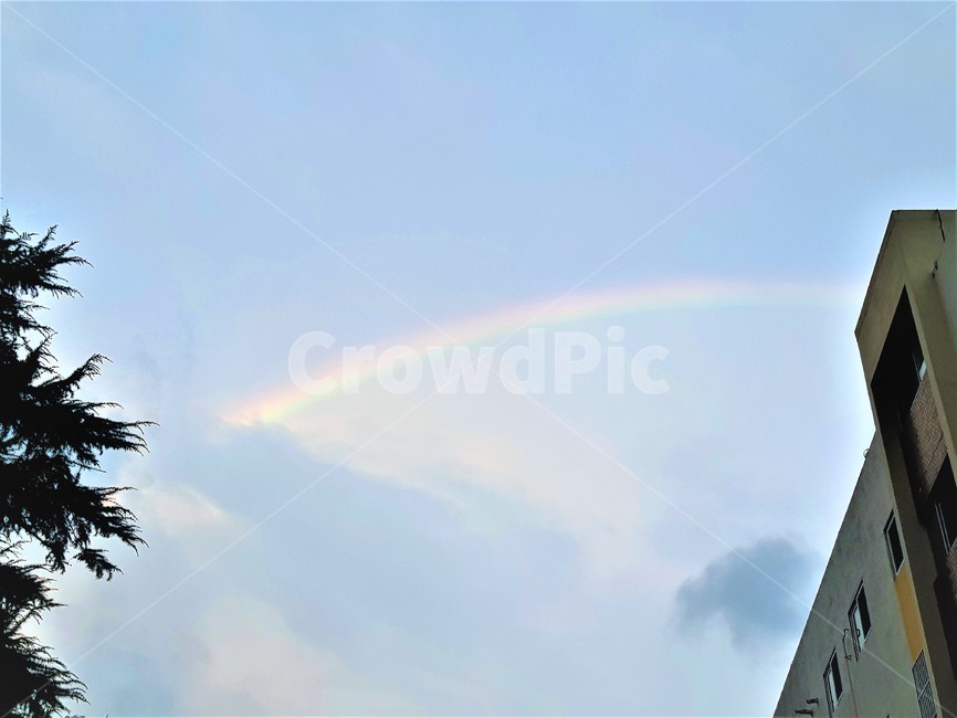 무지개,rainbow,하늘,sky,구름,cloud,빌딩,건물,building,감성,감성사진,feeling