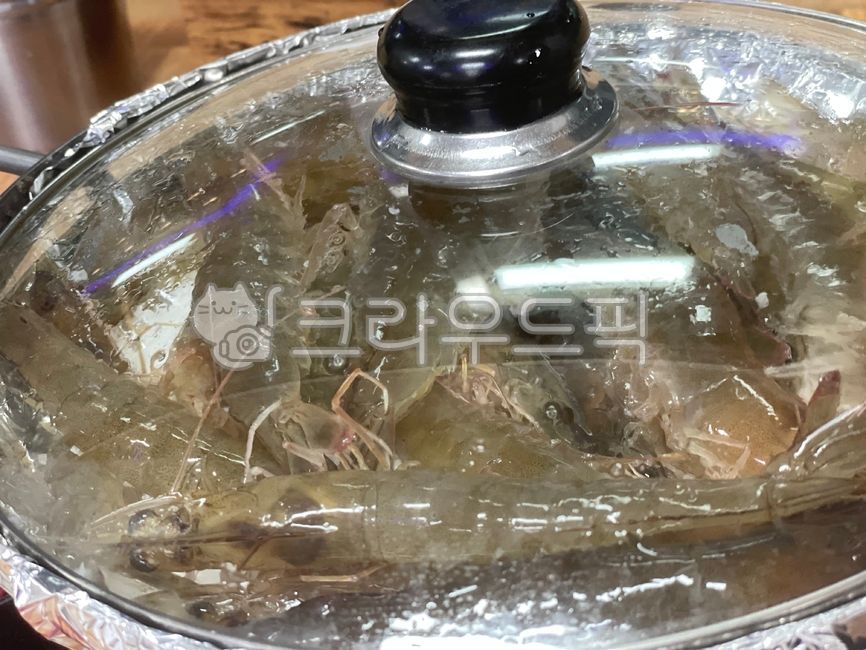 jumbo shrimp,shrimp,Saltgrilled shrimp,Saltgrilled prawns,food