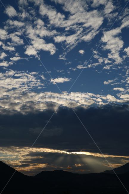 하늘,산,구름,해질녘,햇빛,노을,선샤인,양떼구름,sunshine,cloud,sky,풍경,자연,풍경,nature,landscape,outdoors,옥외,weather,날씨,cumulus,적운