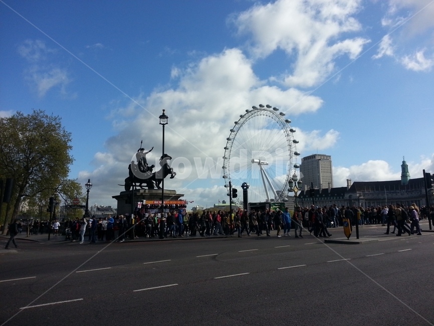 런던,영국,런던아이,관람차,풍경,london,uk,england,londoneye,도시,풍경,city,landscape,해외,외국,세계,foreign,oversea,world,세계도시풍경,해외도시풍경,외국도시풍경,world cityscape,사람들,대중,군중,other people,crowd,road,도로,building,건물,downtown,도심,town,시티,urban,어반
