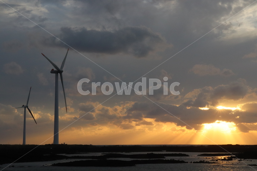 구름,풍차,일몰,선셋,풍경,자연,풍경,nature,landscape,산업,industry,industrial,에너지산업,energy industry