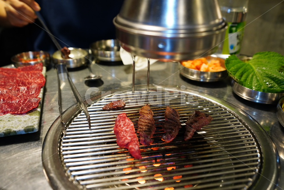 한우,구이,육류,육식,소고기,안주거리,안주,먹거리,음식,food,한식,음식,식재료,요리,food,cook,meal,dishes,food reserves,육류,고기,meat,한식,한국음식,한국요리,korean food,korean dishes,korean meal,korean cook