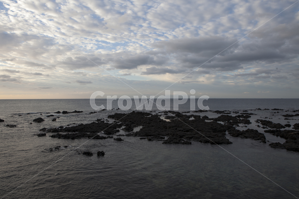 제주도,자연,풍경,바다,하늘,구름,자연,풍경,nature,landscape,outdoors,옥외,land,땅,ocean,대양,sea,water,물,shoreline,해안선,promontory,곶