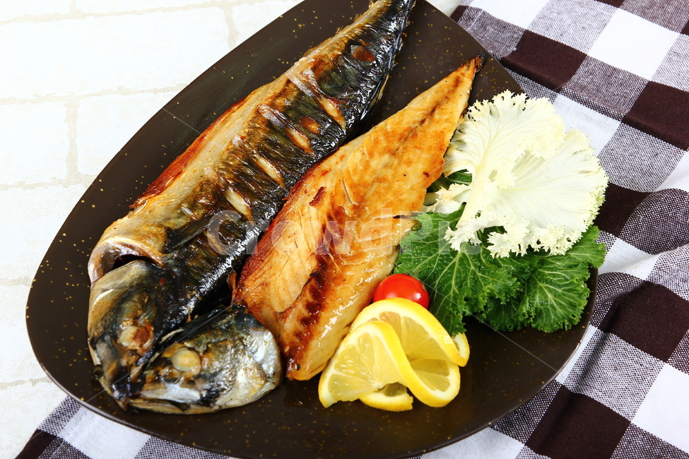 고등어,생선,등푸른생선,구이,생선구이,해산물,음식,식품,신선,싱싱,mackerel,fish,grill,seafood,food,fresh,crispy,음식,식재료,요리,food,cook,meal,dishes,food reserves,수산물,해산물,fishery products,seafood