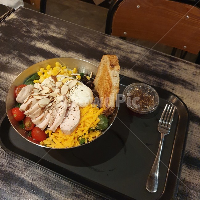 샐러드,식사,빵,음식,저녁,아침,점심,브런치