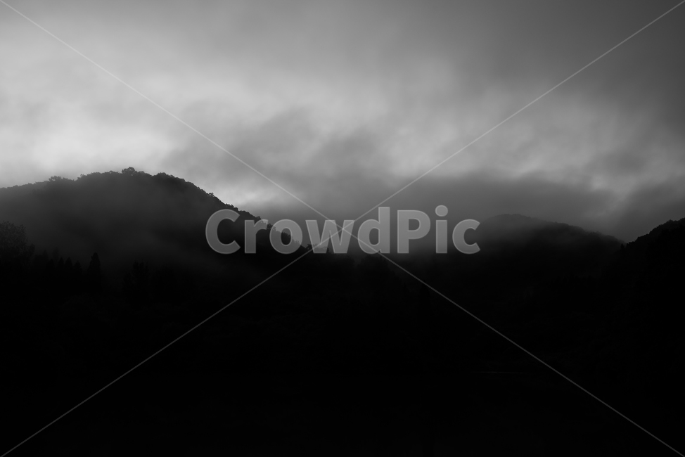 실루엣,세량지,랜드마크,풍경,야경,자연,풍경,nature,landscape,흑백,모노톤,monochrome,black and white,outdoors,옥외,weather,날씨