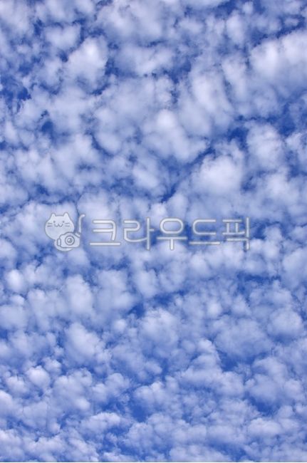 sky,blue sky,nature,white clouds,cloud,outdoors,weather