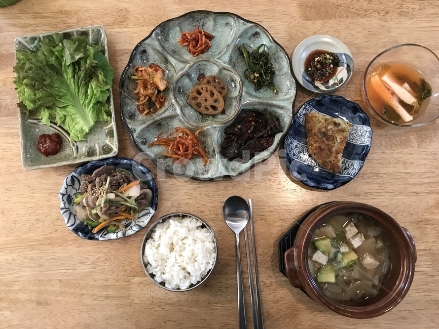 음식,한국음식,이모밥상,soulfood,koreanfood,7첩반상,혼밥,한식,집밥,food,한국인밥상