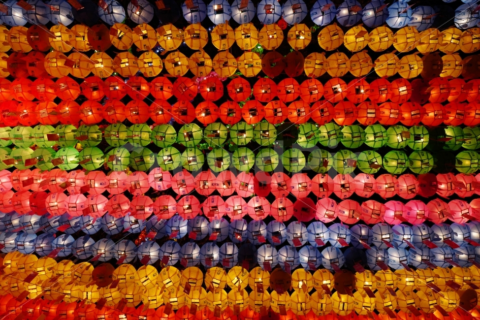 절,소원,기도,석가탄신일,부처님오신날,등불,등,한국전통,한국문화,korean traditional,korean culture,종교,신앙,religion,belief,faith,축제,행사,festival,carnival,event,기념일,축하,anniversary,congratulation,celebrate,celebration