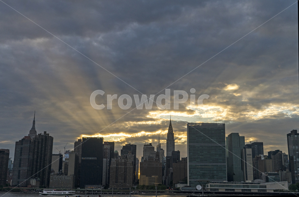 nature,자연,outdoors,햇빛,빛,뉴욕,도시,도심,중심지,빌딩,일몰,newyork,light,sun,rays,sunrays,sunset,skyline,downtown