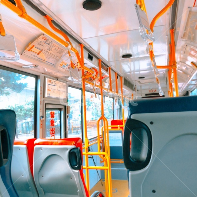 버스,bus,차량,vehicle,탈것,교통,교통수단,traffic,transportation
