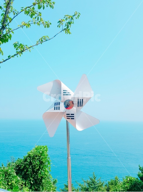 flag,Hangul Day,nature,Constitution Day,Independence Movement Day,armys Day,Verse 31,Liberation Day,korea,ocean,vane,Korean Flag,Korea horray,Wallpapers,National Foundation Day
