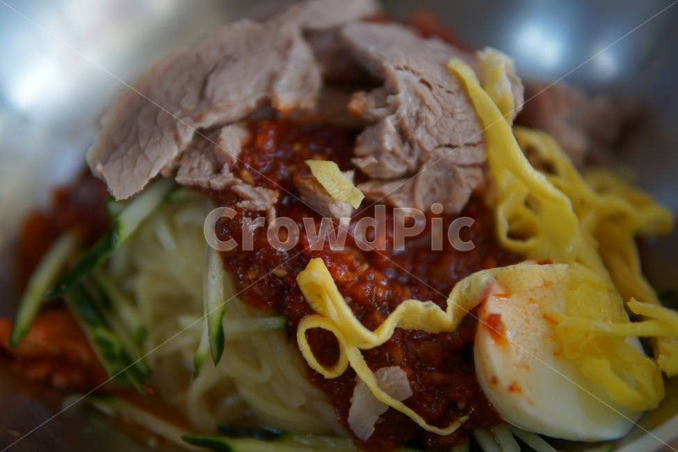 밀면,비빔밀면,물밀면,계란,달걀,음식,식재료,요리,food,cook,meal,dishes,food reserves,면류,면요리,noodles,한식,한국음식,한국요리,korean food,korean dishes,korean meal,korean cook