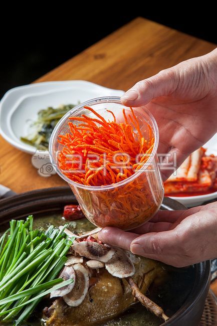 닭백숙,토종닭,토종닭백숙,한방백숙,한방약초백숙,닭,보양식,녹각,녹각백숙,닭요리,녹각토종닭백숙,약초백숙,녹각닭백숙,백숙,영양식,원기회복,대추,전통음식,전통보양식,한국음식,음식,백숙요리,산약초백숙,산약초닭백숙,food,식사,녹각한방백숙,녹각한방닭백숙,한방녹각닭백숙,한방녹각백숙,건강식,건강요리,영양요리,영양음식,보양음식,초복,중복,말복,초복음식,중복음식,말복음식,녹용,동충하초,버섯,동충하초버섯,약선요리,버섯요리,동충하초백숙,동충하초닭백숙,동충하초토종닭백숙,자연산버섯,부추,한방닭백숙,음식,식재료,요리,food,cook,meal,dishes,food reserves