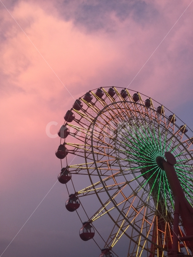 일본,여행,감성,노을,풍경,고베,하버랜드,대관람차,해질녘,분위기,여유,travel,japan,하늘,구름,색깔,해외,외국,세계,foreign,oversea,world,감성,sensible,feeling,색깔,색상,색채,색감,color sense,color sensitivity,feeling of color,놀이공원,놀이동산,놀이터,amusement park,playground